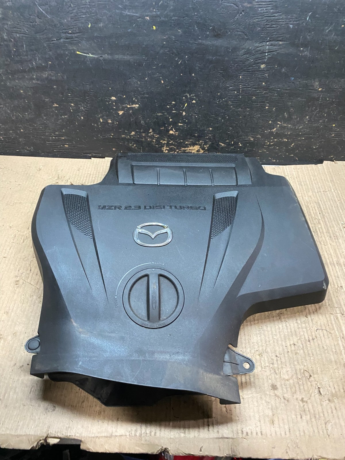 2010 2011 2012 Mazda CX7 CX-7 2.3L Engine Shield Top Cover V4249 DG0