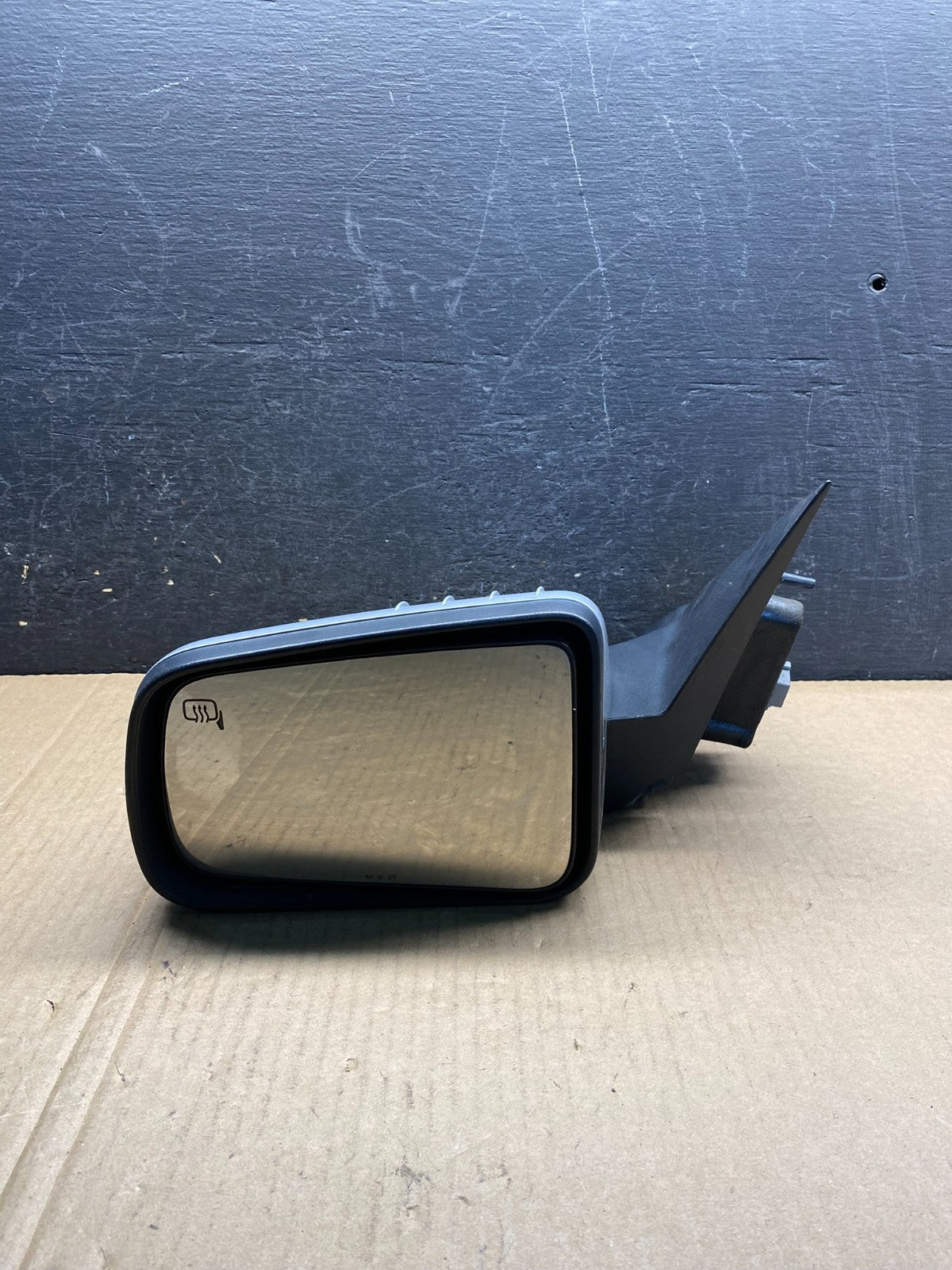 2008 to 2011 Ford Focus Left Driver View Door Heated Mirror AG3710 MS8