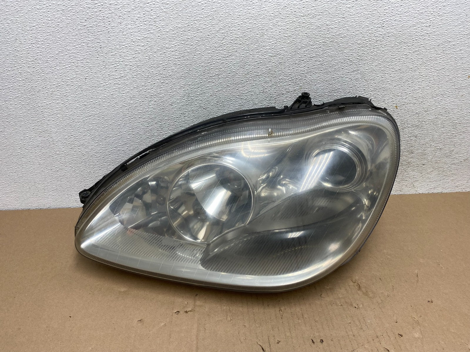 Xenon HID 2003 to 2006 Mercedes S-Class Left Driver LH Headlight AG6688 DW0