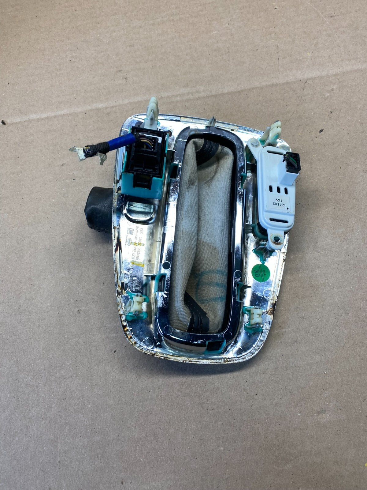 2013 Chevrolet Malibu Center Floor Shifter Trim Bezel J4647 DG5