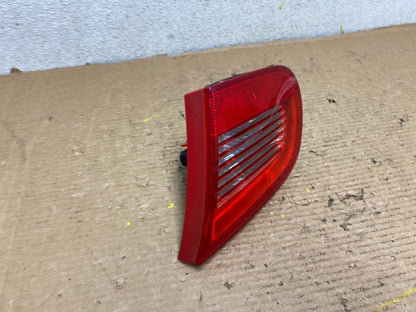 2007 2008 2009 2011 Volkswagen Eos Right Passenger Rh Tail Light inner O1942 DG2