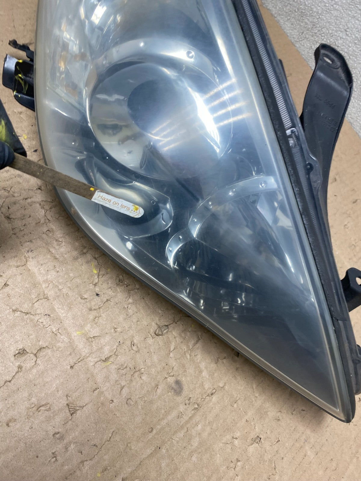 2004 2005 2006 Toyota Solara Halogen Headlight Right Passenger Side W0958 DW6