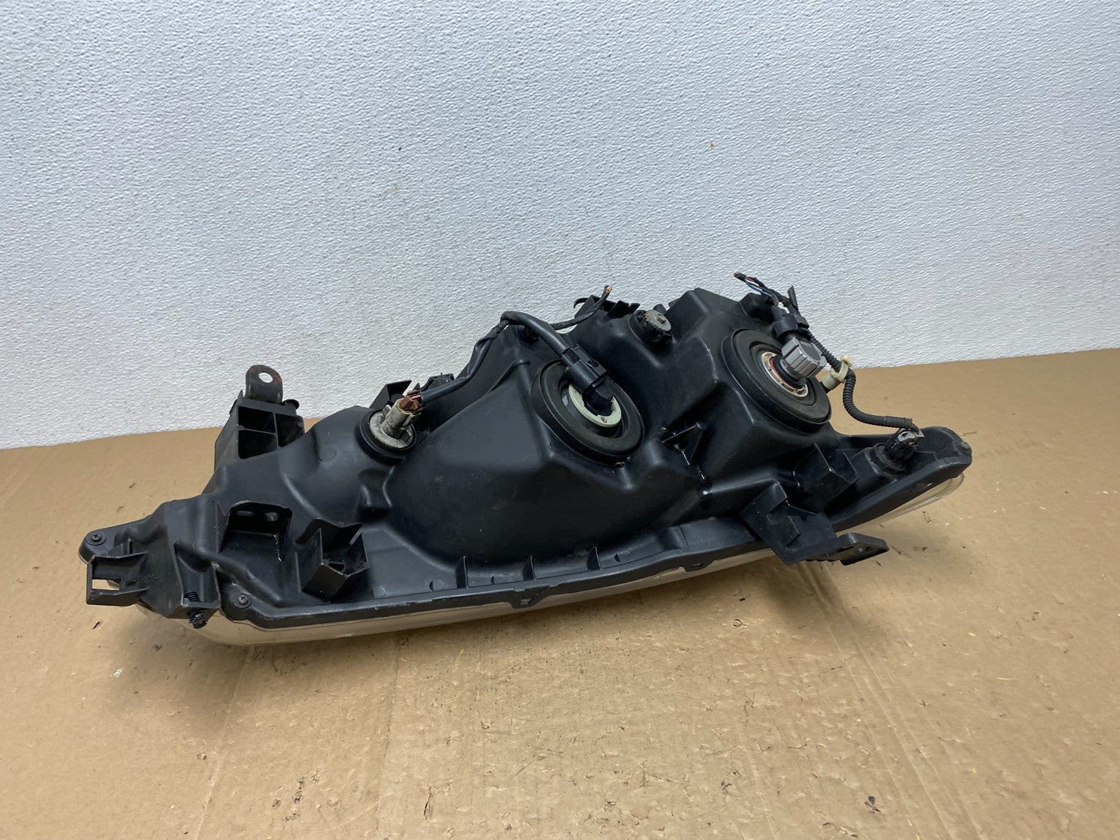 2012 to 2017 Nissan Quest Left Driver LH Side Headlight Halogen AC7245 DW5