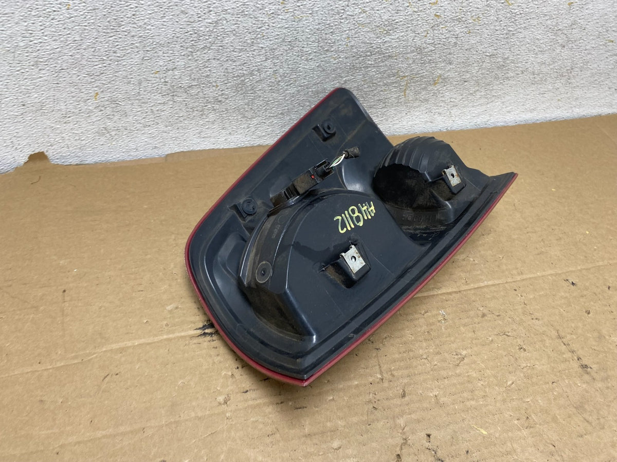 2010 to 2018 Dodge Ram 1500 Left Driver LH Side Tail Light AH8112 DW5