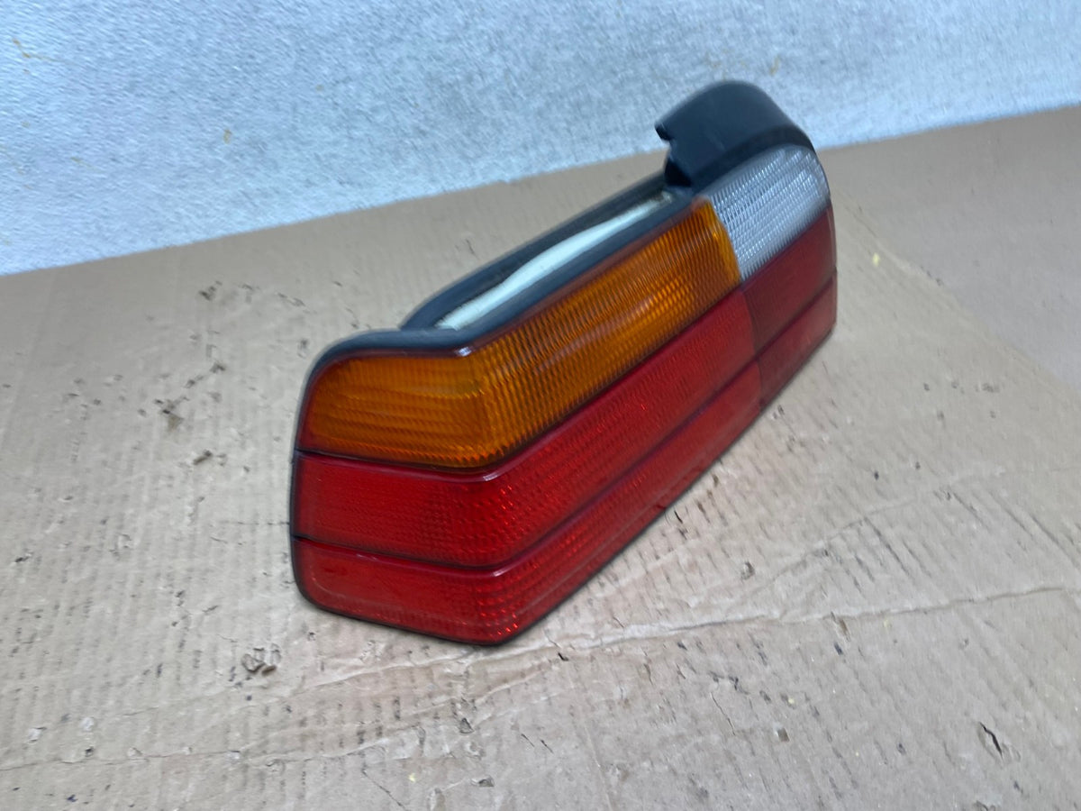 1992 to 1998 BMW 3-Series E36 M3 Coupe Left Driver LH Tail Light AI1337 LK2