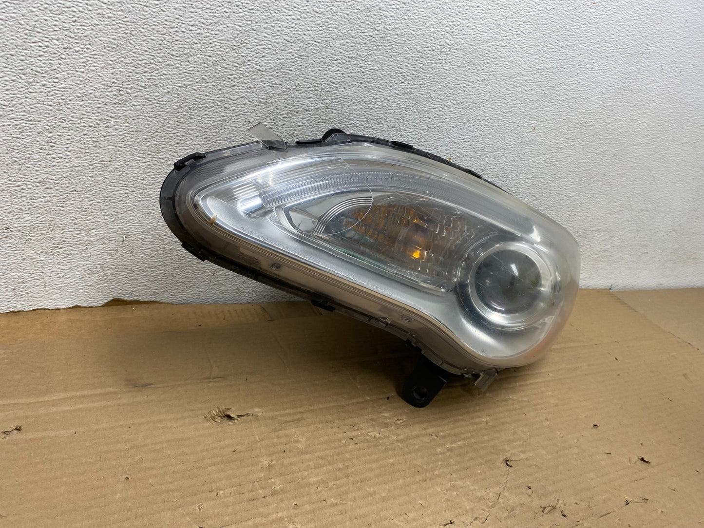 2011 2012 2013 2014 Chrysler 200 Left Driver Lh Side Headlight AG8215 DW1