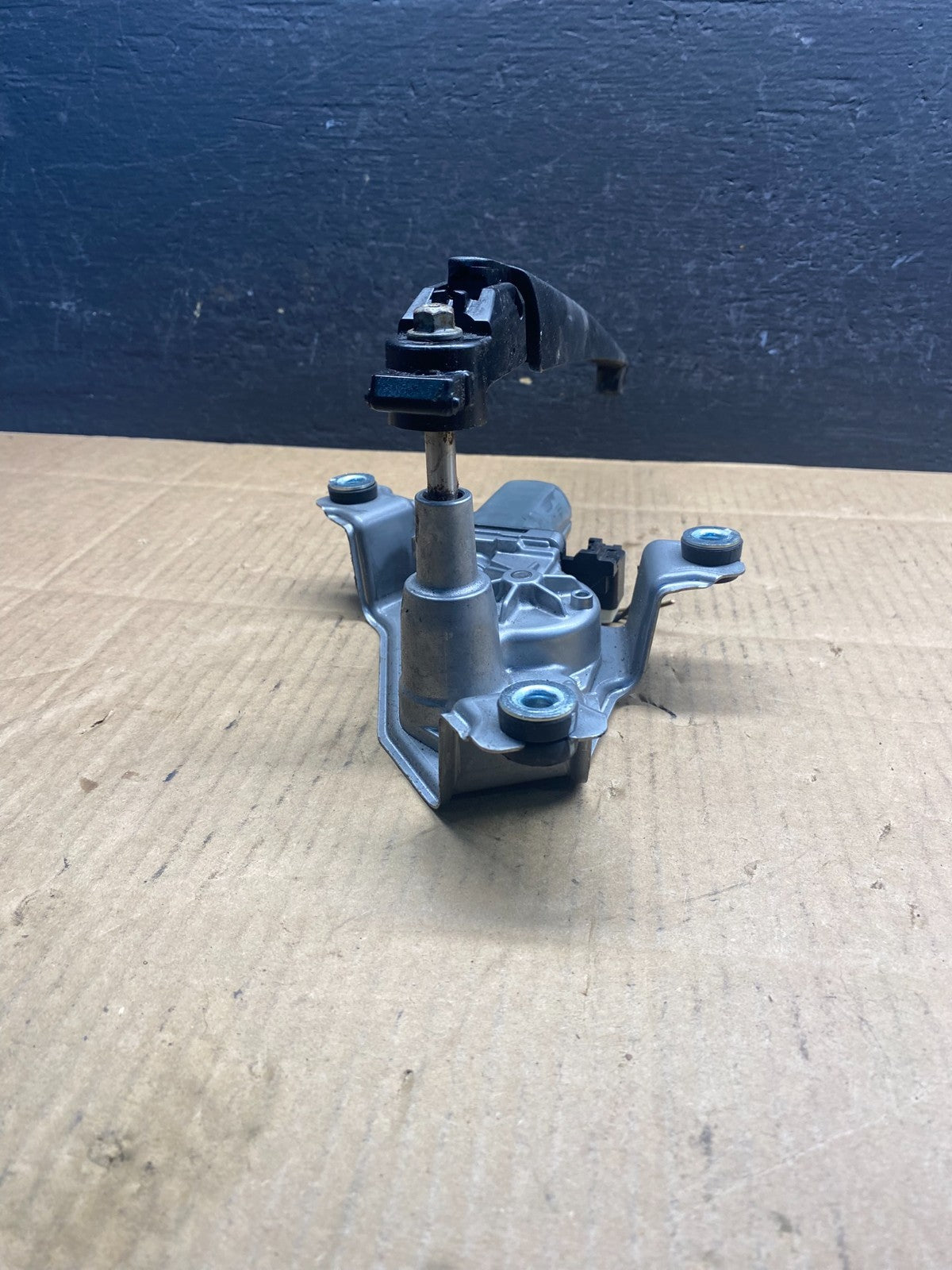 2014-2018 Jeep Cherokee Tailgate Back Door Rear Wiper Motor Wiper ad5071 DG4