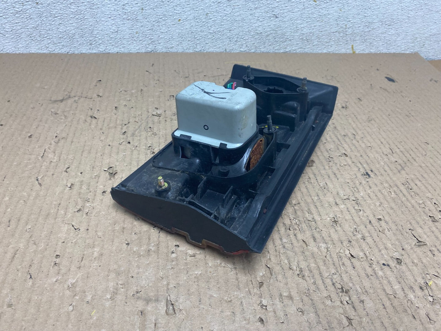 1990 - 1991 Toyota Camry Right Passenger Inner Tail Light Oem M9468 DW6
