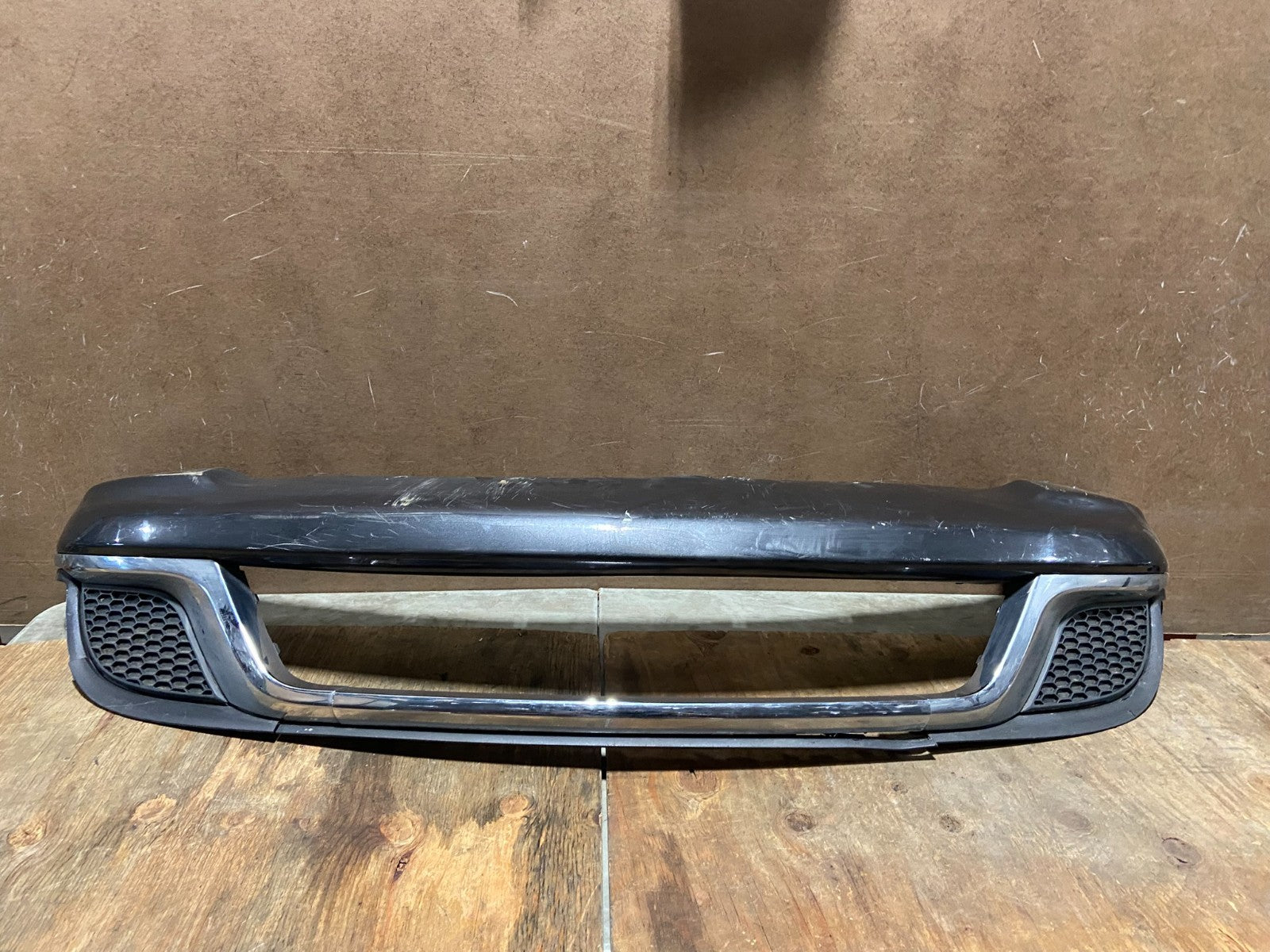 2014 to 2016 Jeep Grand Cherokee Summit Front Lower Bumper Cover AD55340