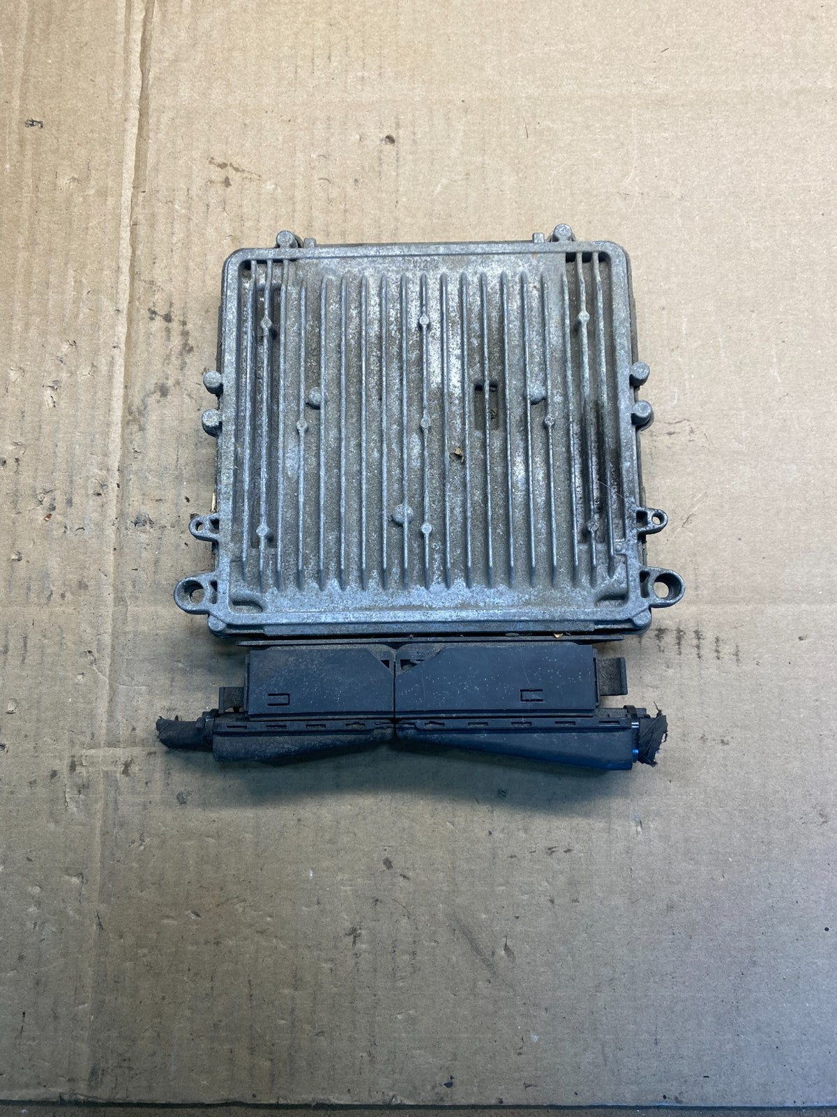 2007 to 2009 Mercedes Sprinter ECU ECM Engine Control Module Unit OEM AA7717 DG1