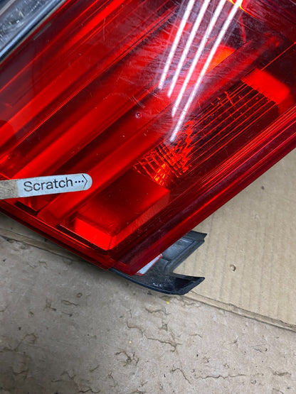 2009-2012 BMW 7-Series F01 F02 750i 750Li Left Driver Inner Tail Light O6686 DW4
