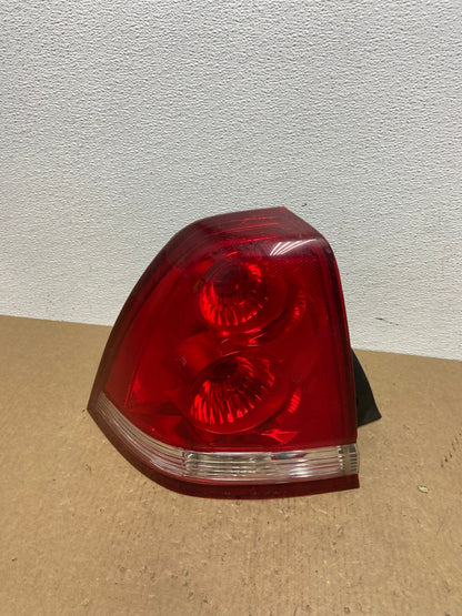 2004 2007 Chevrolet Malibu Hatchback Left Driver LH Side Tail Light AC1315 LK0