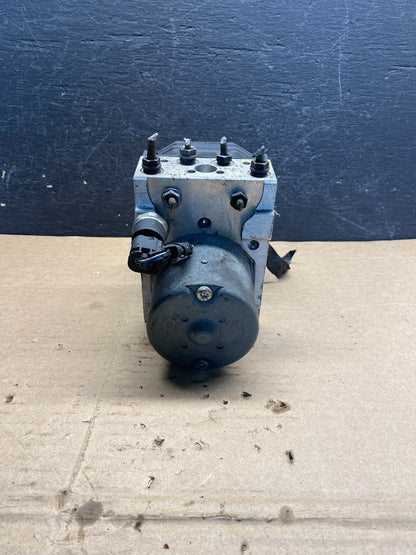 2012-2013 BMW 328i 325i F30 ABS Anti Lock Brake Pump 3451 6771231 AE9999 DG1