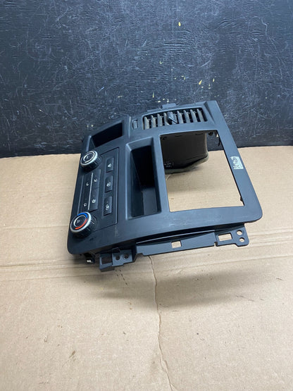 2012-2018 Nissan NV1500 Radio A/C Heat Temperature Climate Control AF1823 DG2
