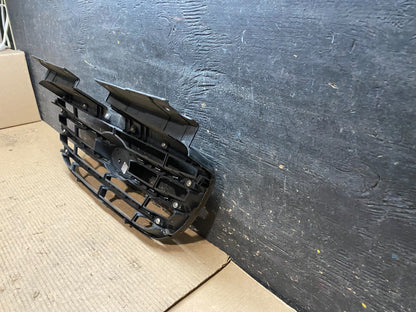 2010 Hyundai Elantra Front Upper Grille Grill V7146 DG8