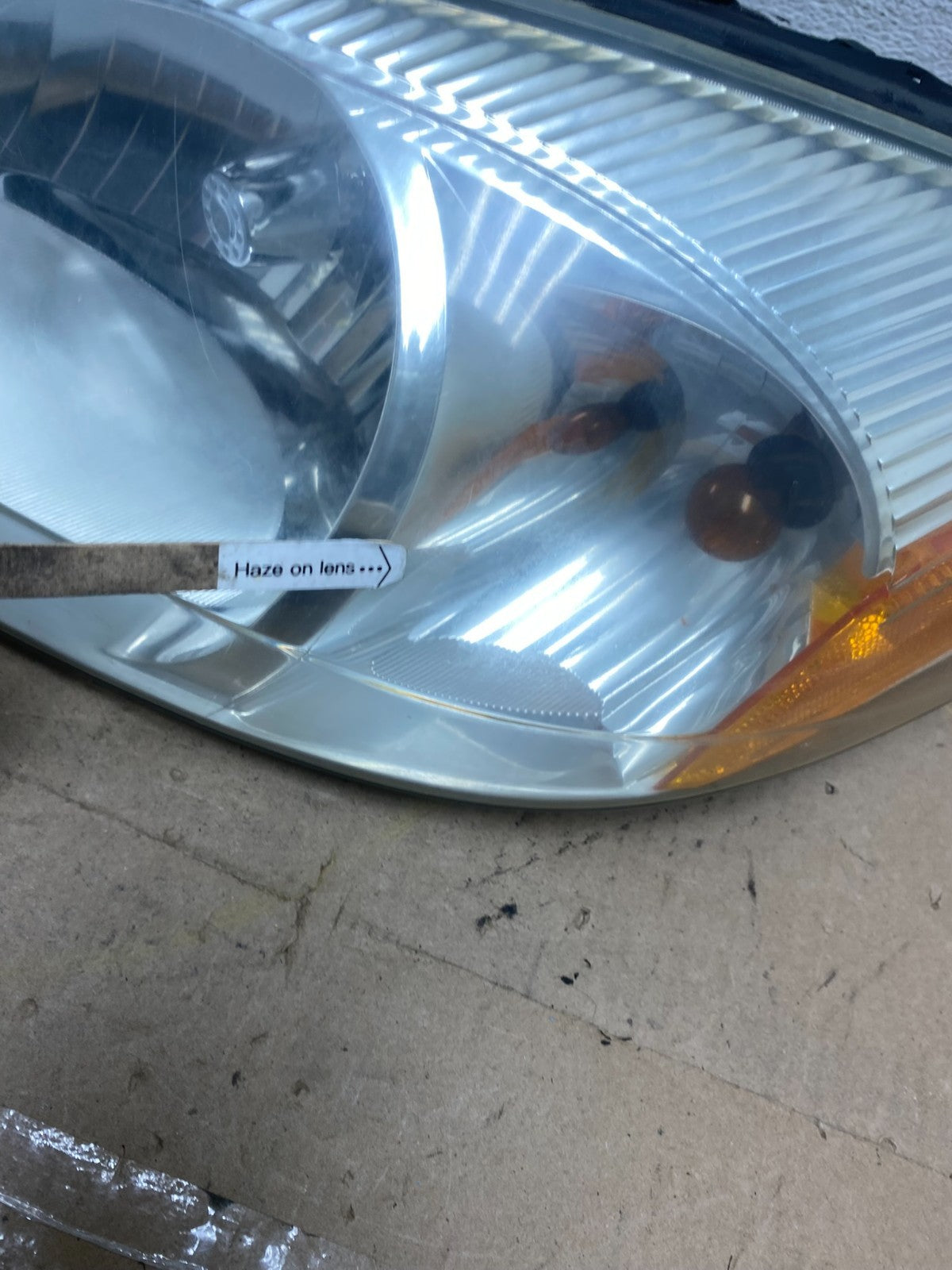 2000 to 2007 Ford Taurus Left Driver LH Side Halogen Headlight AE6794 DW4