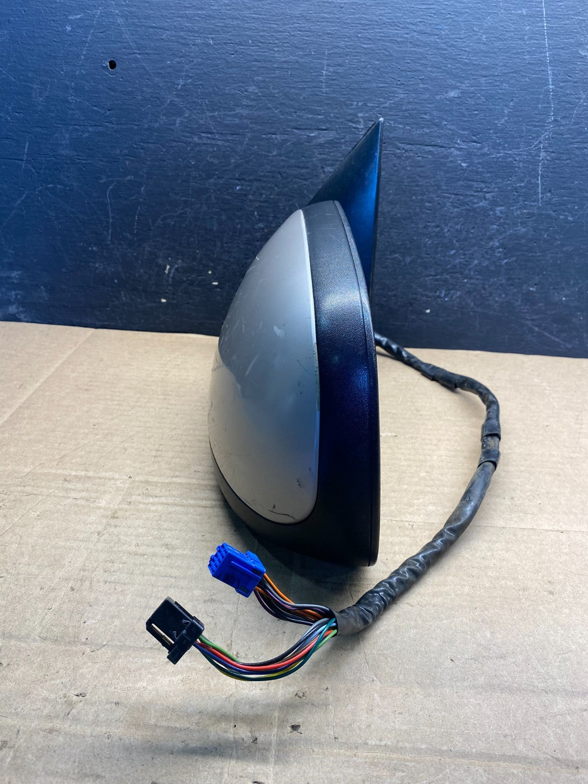 2003-2006 Chevrolet Tahoe Suburban Left Driver LH Turn Door Mirror AE8276 DW10