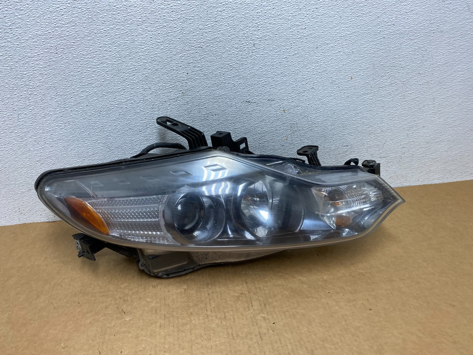 2011 to 2014 Nissan Murano Headlight Right Passenger Rh Halogen AD4487 DW0
