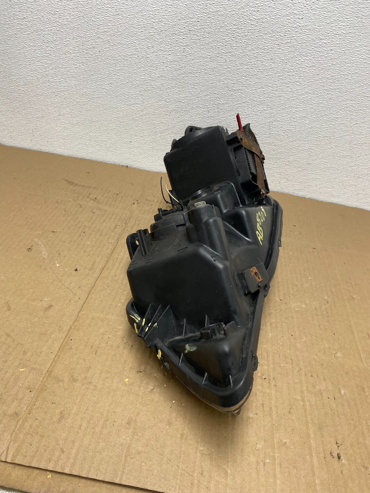 2004 - 2006 Acura TSX Right Passenger RH Side Xenon HID Headlight TYC AB8208 DW11