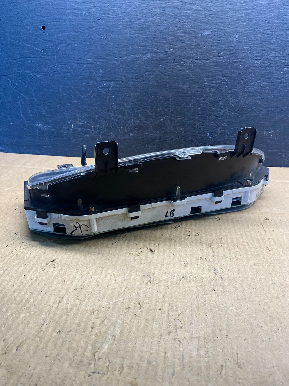 2004 2005 Ford Explorer Speedometer Cluster Gauge ad1663 DG5