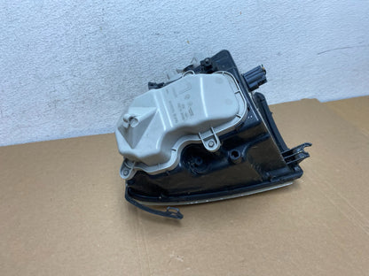 2005 to 2011 Cadillac STS Left Driver LH Side Xenon Headlight AD7841 DW6