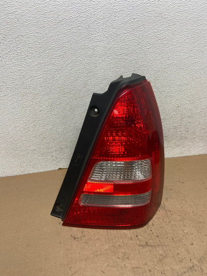 2003 2004 2005 Subaru Forester Right Passenger Rh Side Tail Light AG4236 LK2