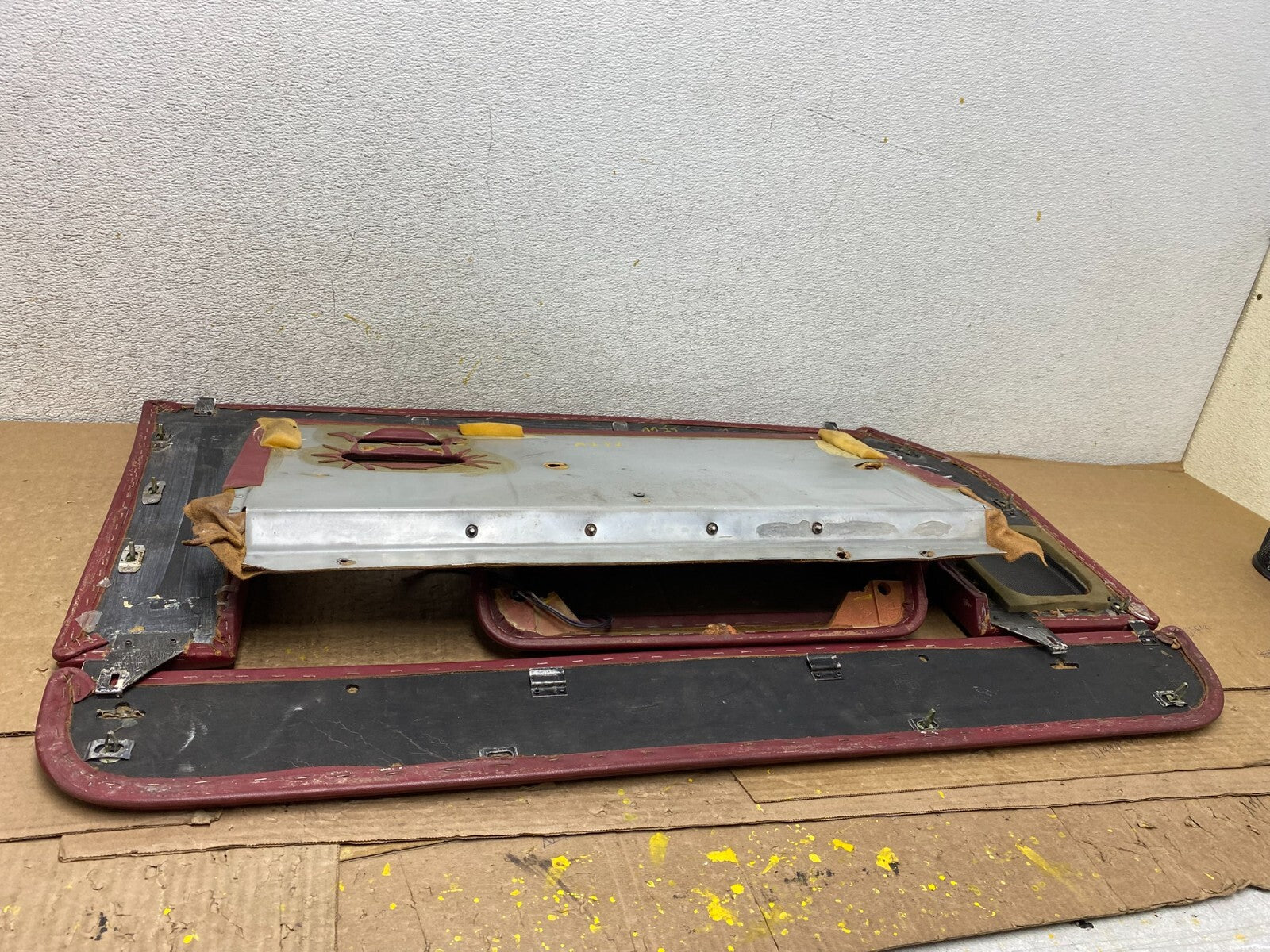 1981 to 1991 Rolls Royce Silver Spirit Front Right Side Door Panel O5926 PS6