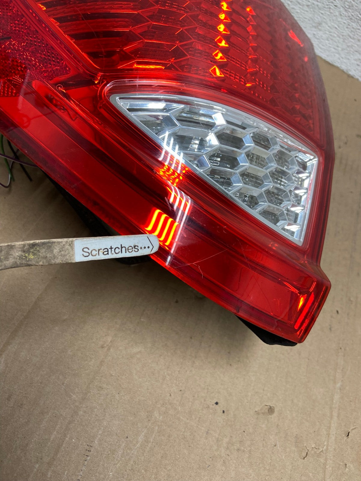 2010 2011 2012 Ford Fusion Right Passenger Side Tail Light AE9117 LK3
