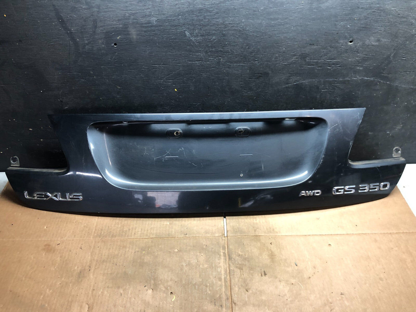 2007 to 2011 Lexus GS350 Trunk License Plate Trim Panel Cover 76801-30140 A04520