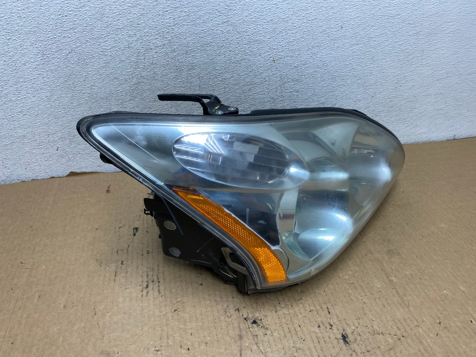 2004 - 2009 Lexus RX330 RX350 Xenon Right Passenger Side Headlight AG2118 LK2