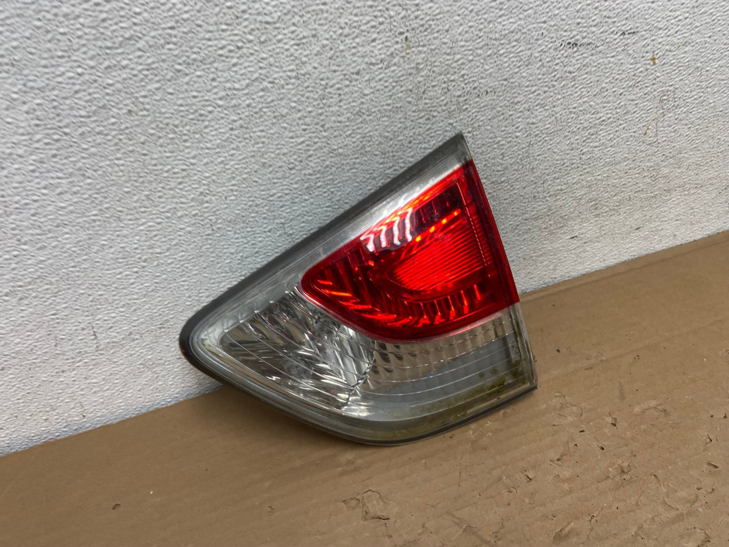 2013 to 2016 Nissan Pathfinder Right Passenger Inner Tail light AD4269 LK2