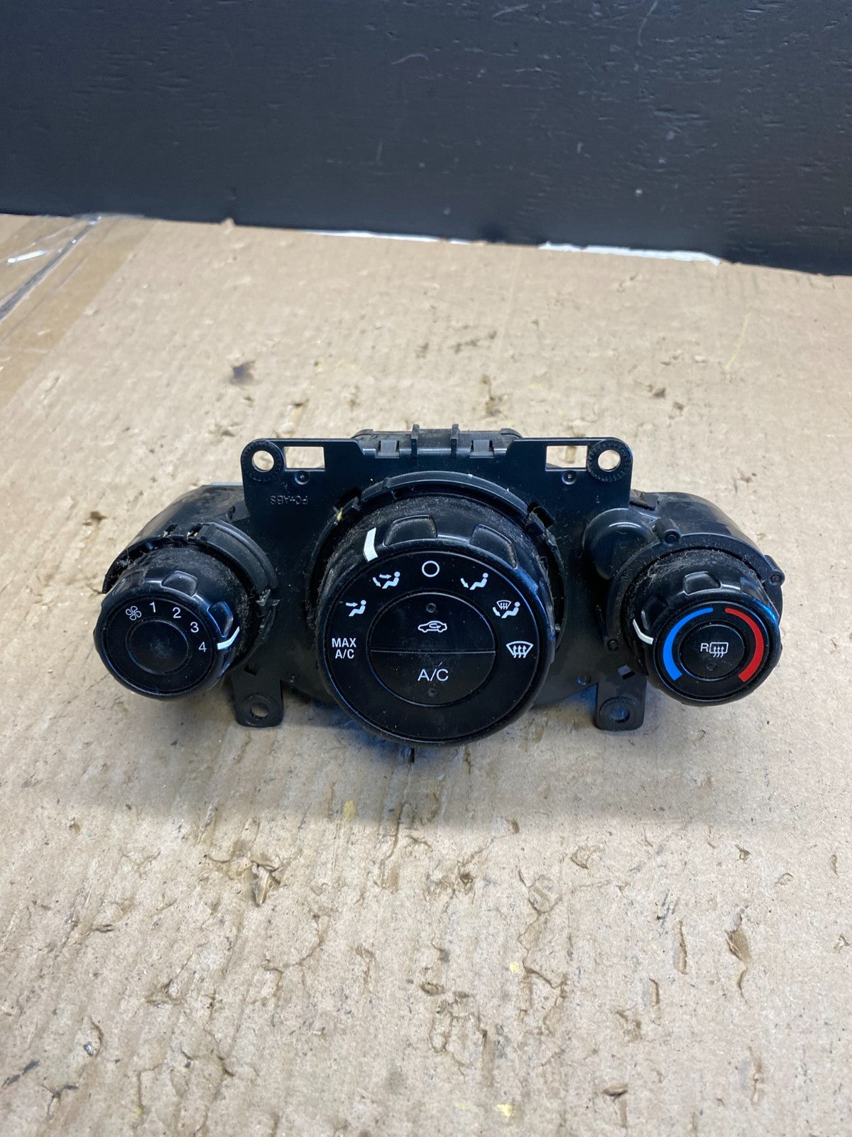 2011 to 2017 Ford Fiesta Climate Control Heater A/C AC Oem AB5701 DG0