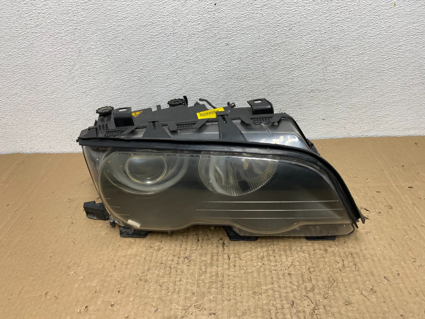 2002 to 2003 BMW 325Ci 330Ci E46 Coupe Right Passenger Xenon Headlight AC4129 DW0