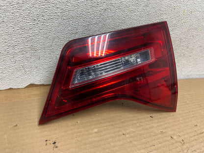2010 - 2013 Acura Mdx Right Passenger Rh Side Inner Tail Light AH0597 LK1