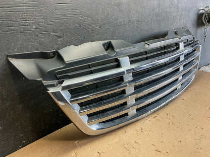 2009 to 2011 Freightliner Sprinter Front Upper Chrome Grill Grille Y9747 DG2