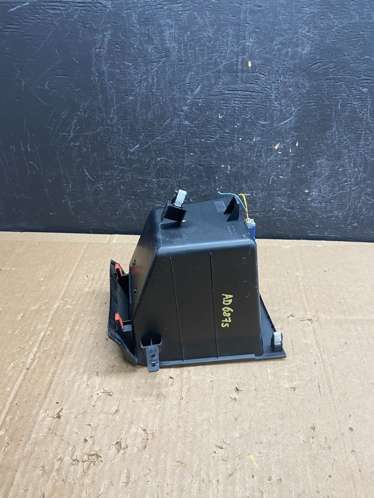 2009 to 2011 Honda Pilot Storage Radio Pocket Trim Panel AD6875 DG3