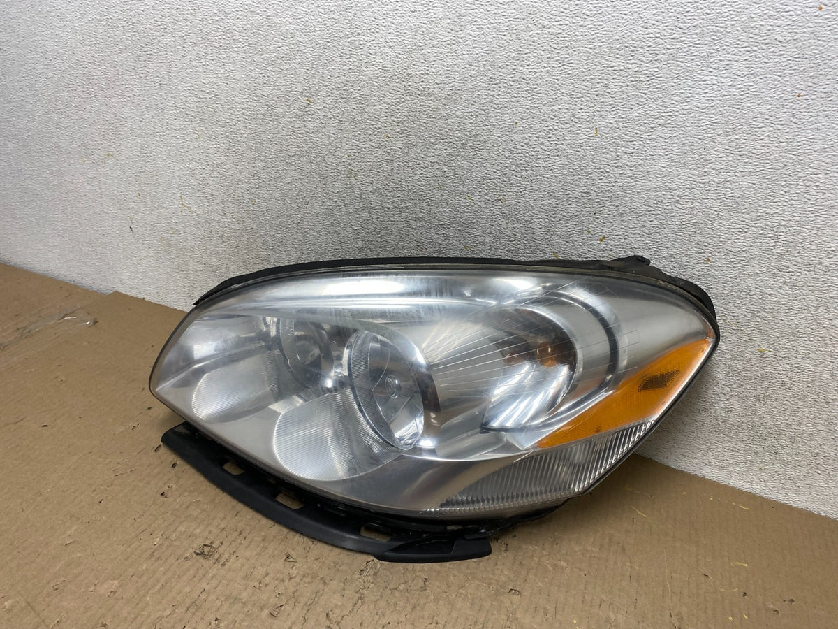 2006 to 2008 Buick Lucerne Left Driver LH Side Halogen Headlight AH6620 DW2