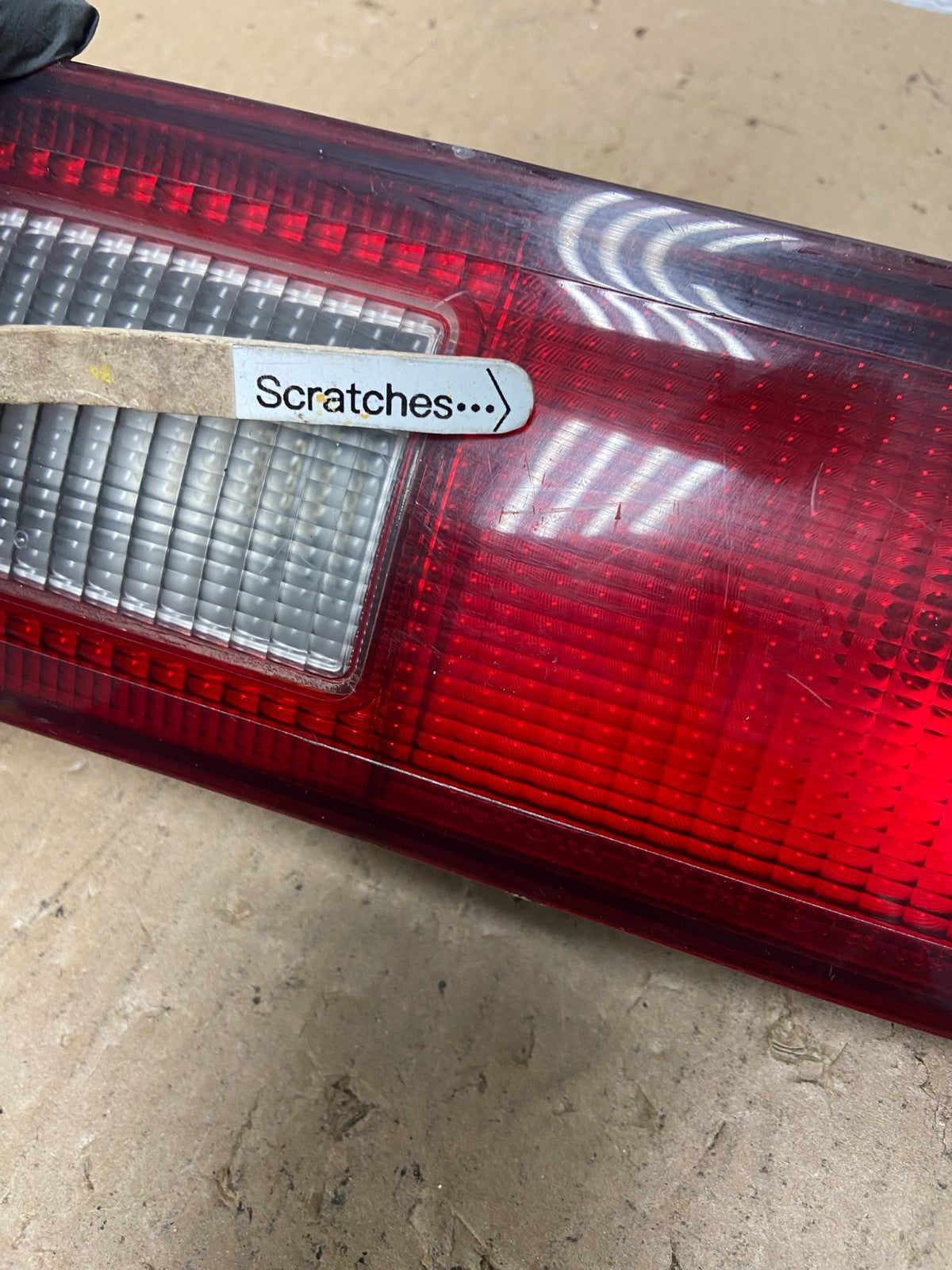 1997 1998 1999 Toyota Camry Tail Light Inner Right Passenger Oem AB6723 LK3