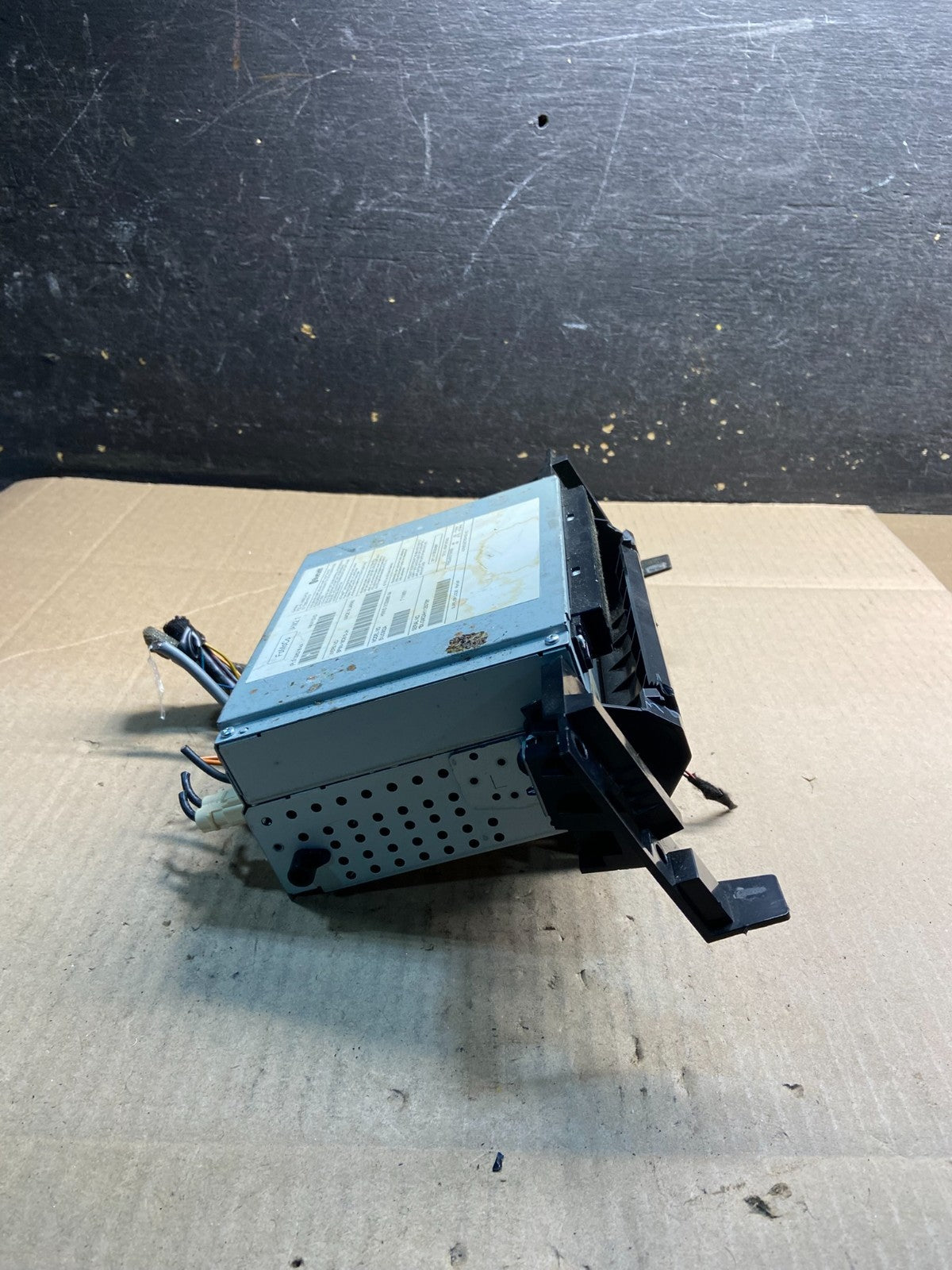 2012 to 2015 Jaguar XJ XJL Radio GPS Information Receiver OEM z0565 DG2
