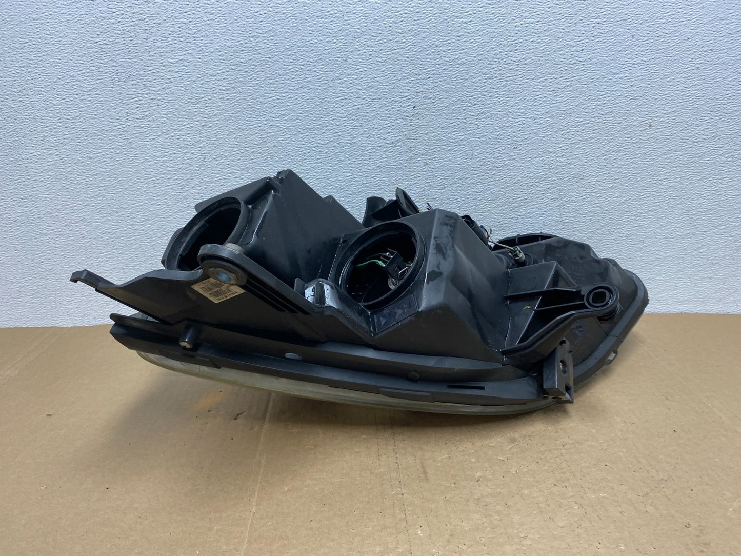 2007 to 2012 Gmc Acadia Halogen Headlight Right Passenger Side AC5641 DW5