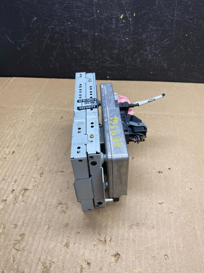 2014-2018 Lincoln MKT Radio 8 Screen With Sync 2 Module DE9T-14F239-BR ab9562 DG2