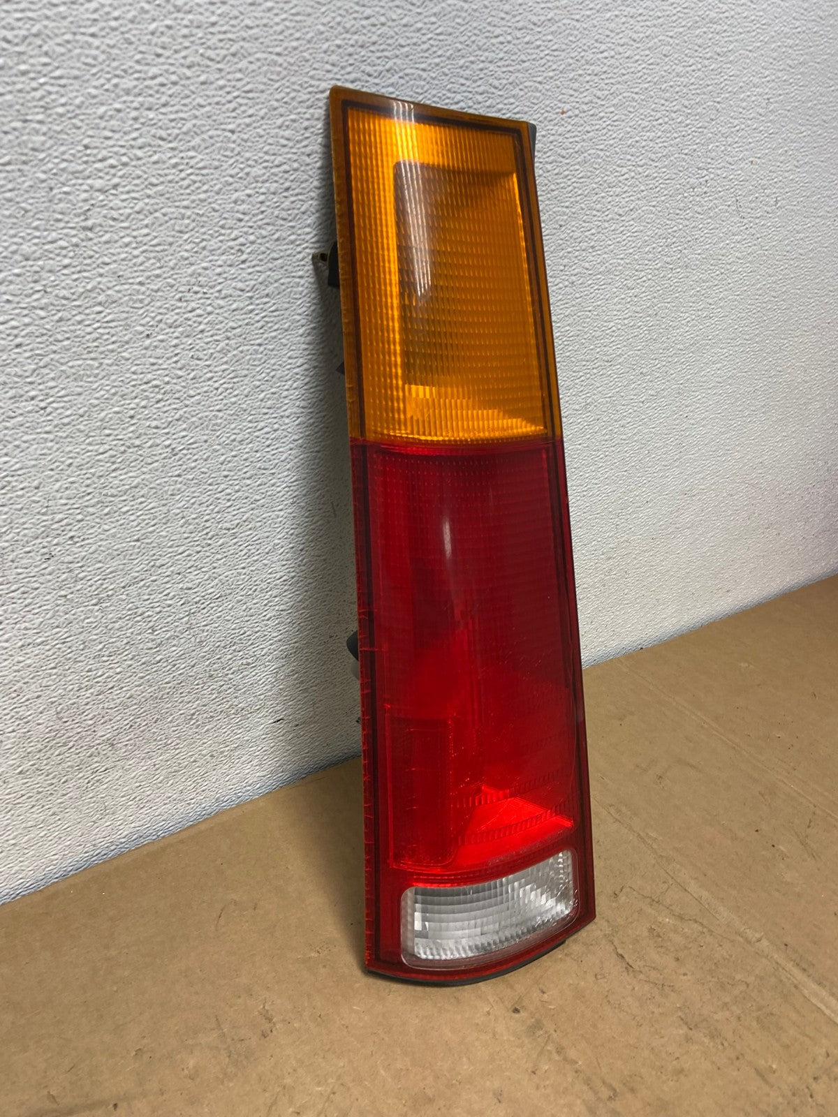 1997 1998 1999 2000 2001 Honda Crv Cr-v Left Driver Lh Tail Light AD1223 LK2