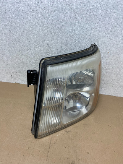 2002 to 2006 Cadillac Escalade Left Driver Lh Xenon HID Headlight AG4539 DW2