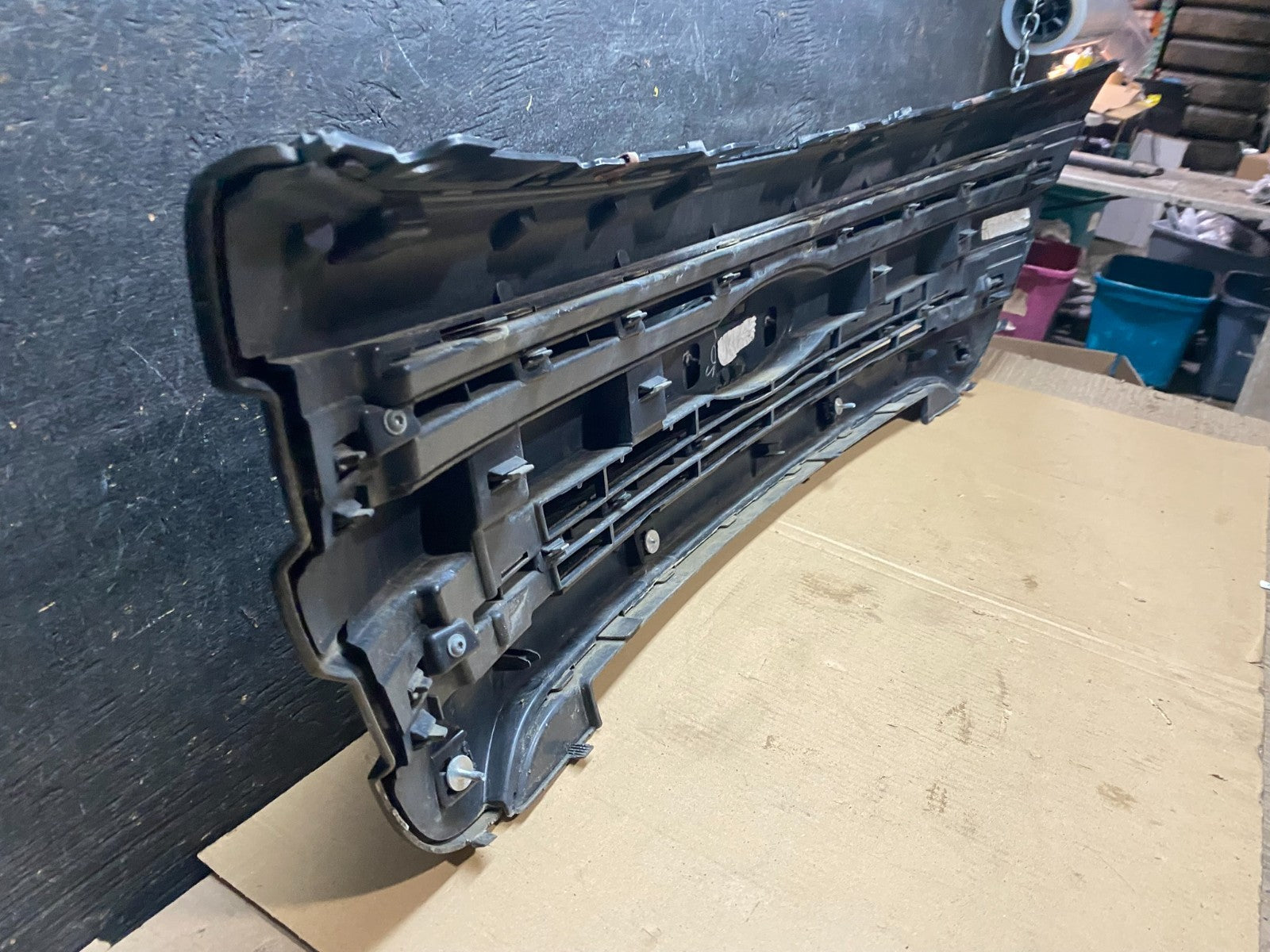 2011 to 2015 Ford Explorer Upper Front Grill Grille Oem X2988 DG12