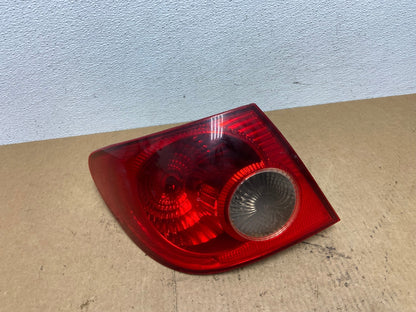 2005 to 2008 Toyota Corolla Left Driver Lh Side Tail Light Oem AC3356 LK0