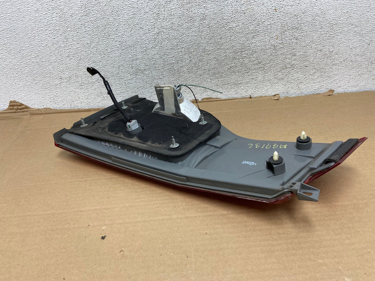 2008 to 2010 Honda Odyssey Left Driver LH Side Tail Light Inner AG9136 LK4