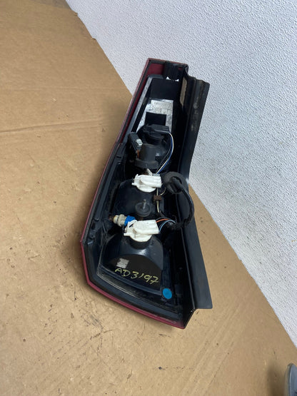 2003 to 2007 Cadillac Cts Right Passenger Rh Side Tail Light AD3197 LK6