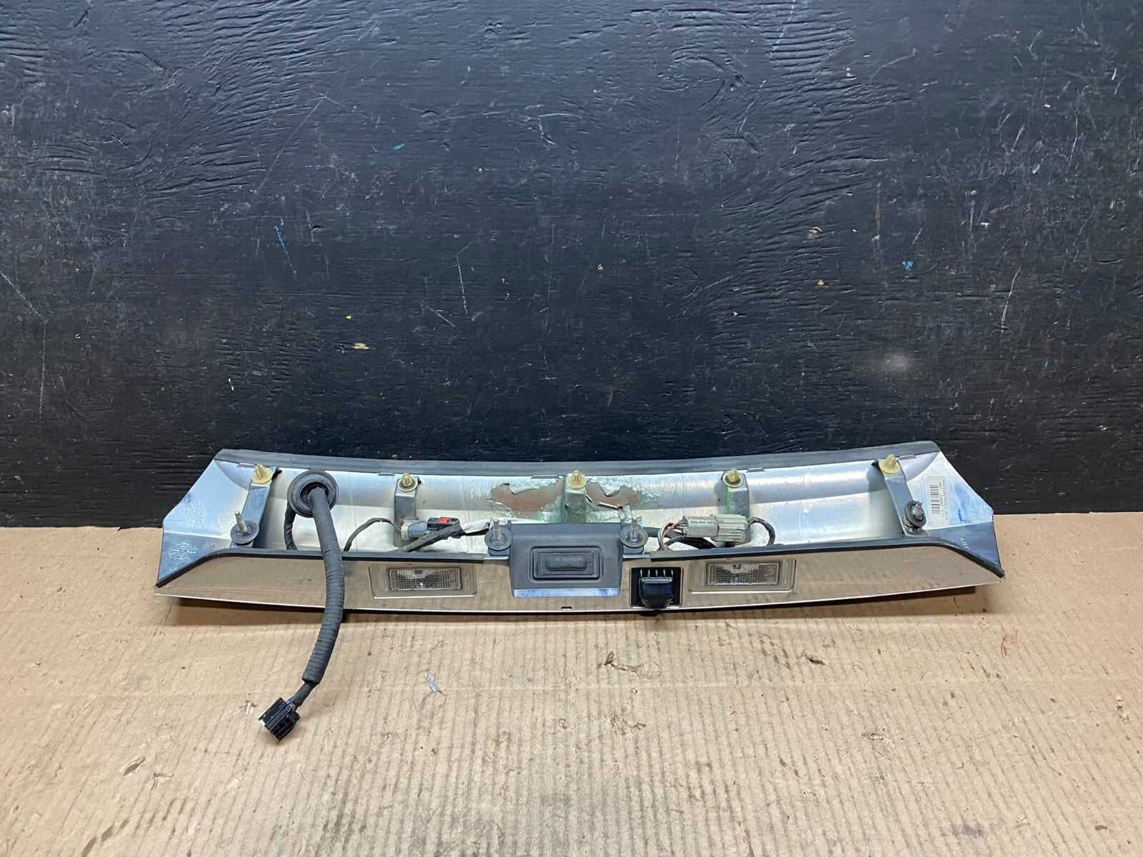 2010-2015 Gmc Terrain Lift Gate Handle with Camera Chrome Panel i3428 DG7