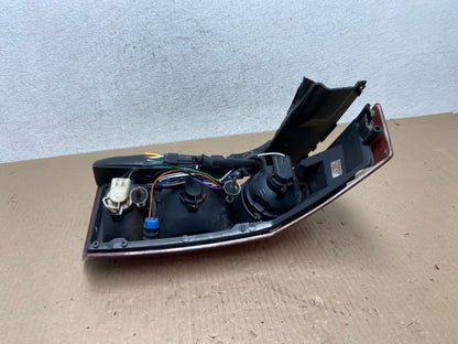2003 to 2007 Cadillac Cts Left Driver LH Side Tail Light AE9661 LK6