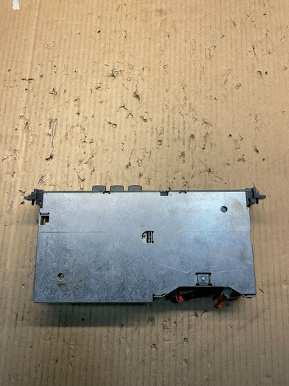 1988 to 1992 Buick Regal  Radio AM/FM Cassette Player Oem X0862 DG5